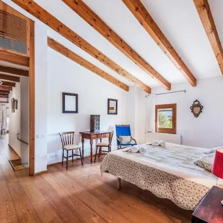 Villa Sleeps 5 With Pool Air Con And Wifi Pollenca
