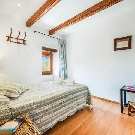 Villa Sleeps 5 With Pool Air Con And Wifi