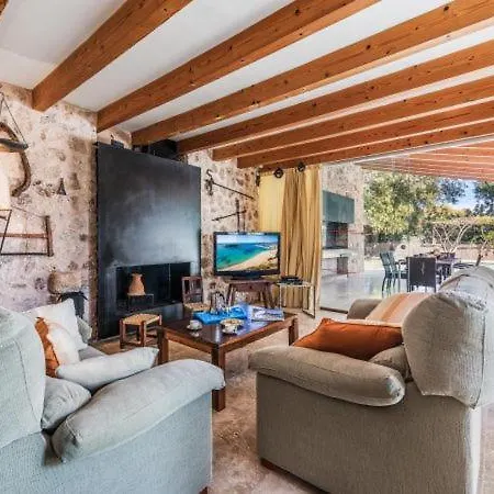 Sleeps 5 With Pool Air Con And Wifi Villa